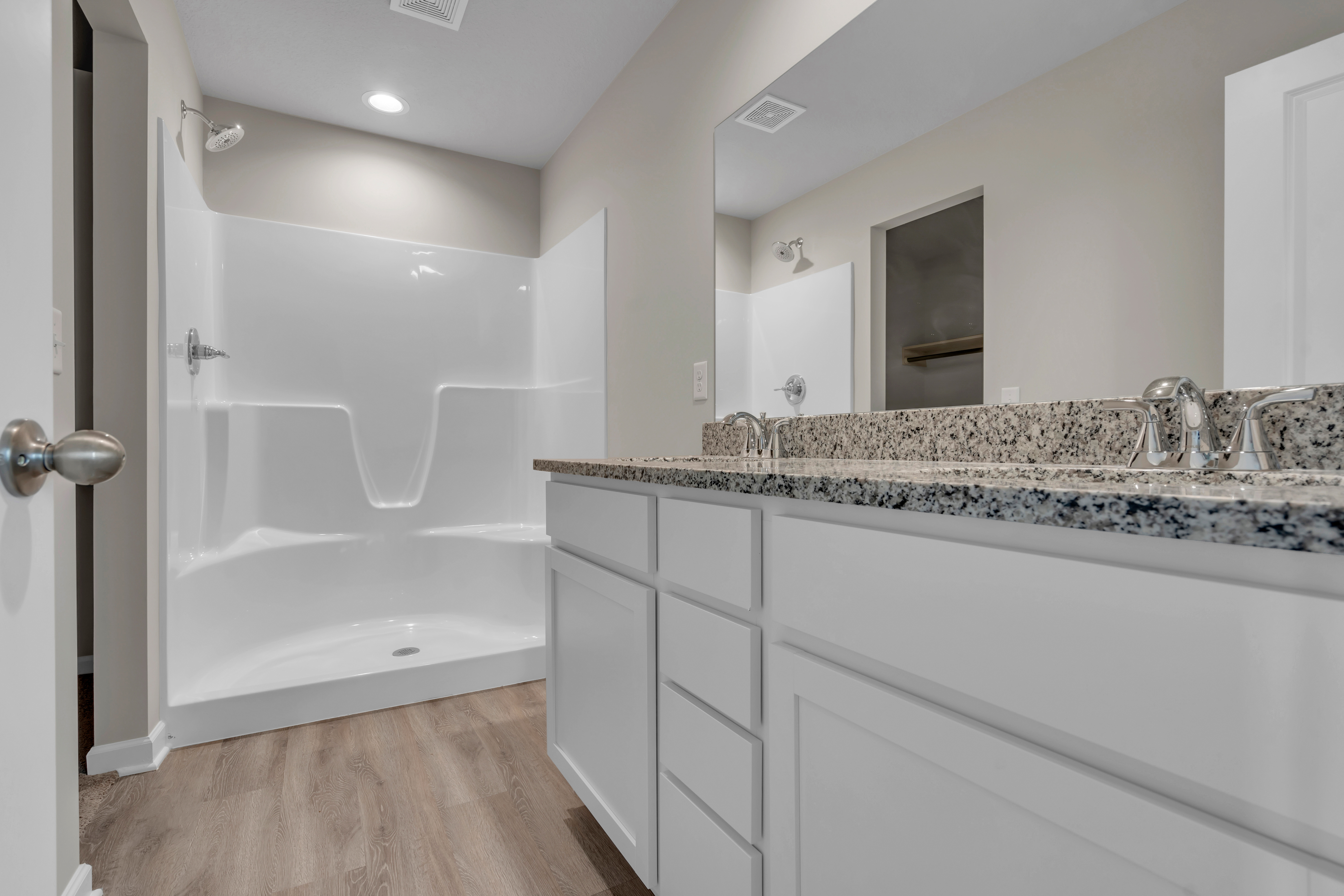 Washington primary bathroom Liberty Communities